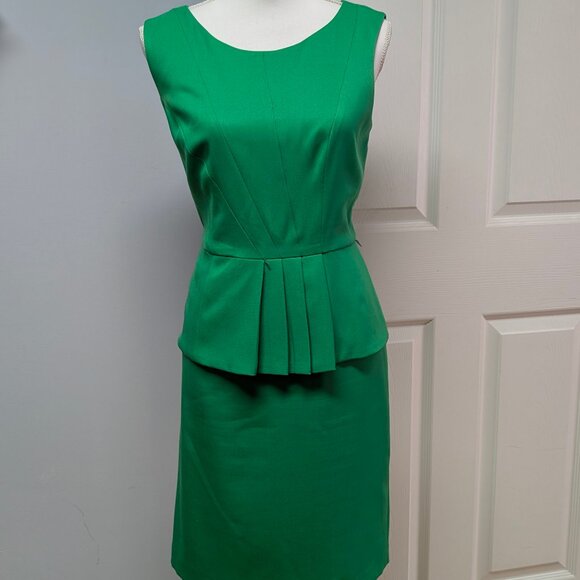 Ellen Tracy Kelly Green Dress with Flair Size 10 - Picture 1 of 6